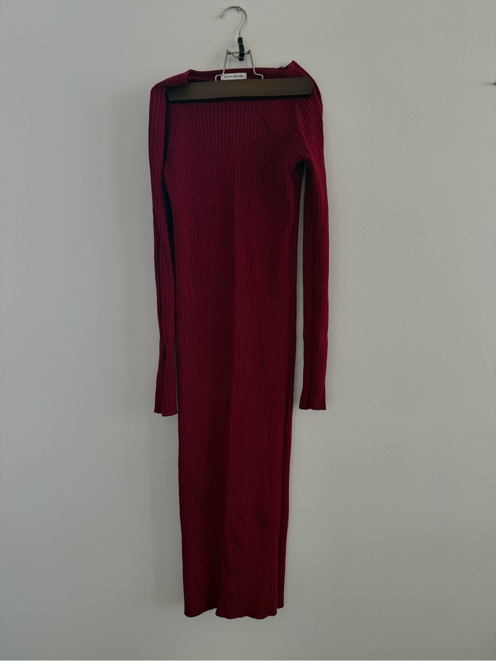 Ribbed Long-Sleeve Midi Dress in Burgundy